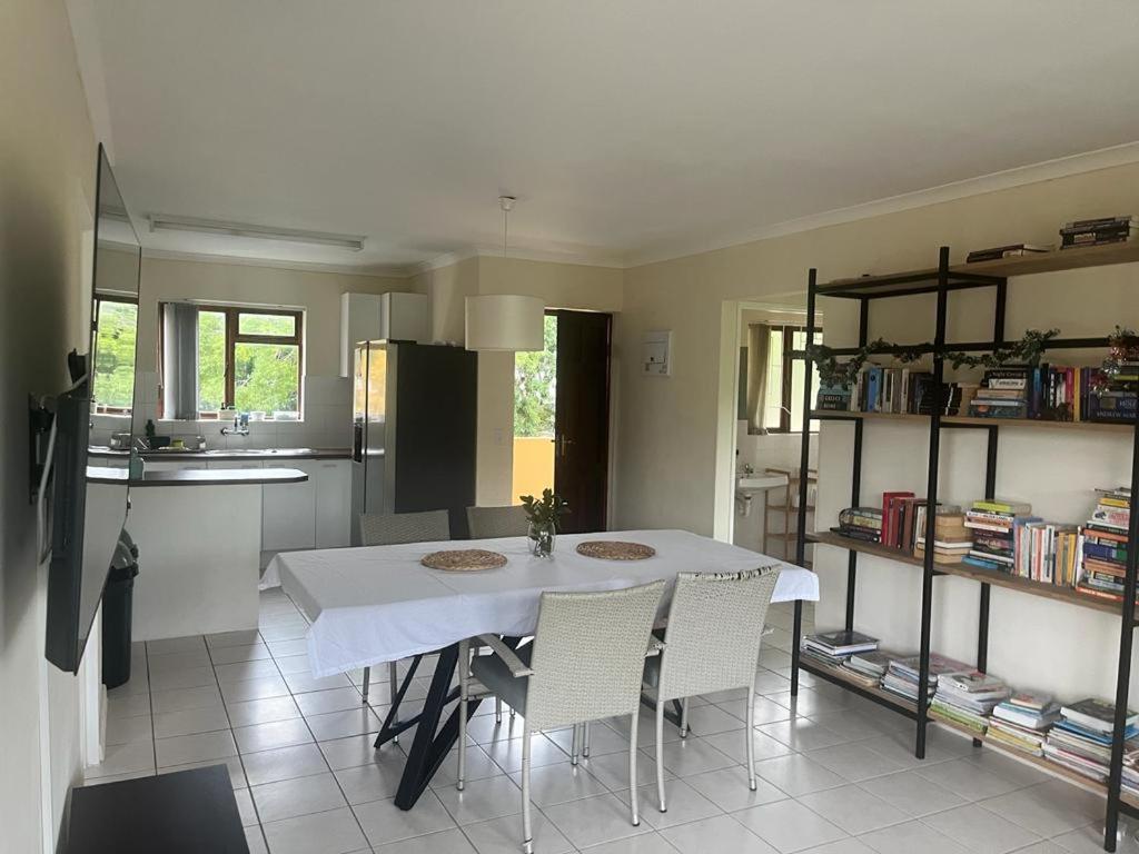 Bell Rock Getaway Appartement Plettenbergbaai Buitenkant foto